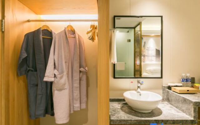 Manju Hotel (Shaoxing Luxun Native Place)