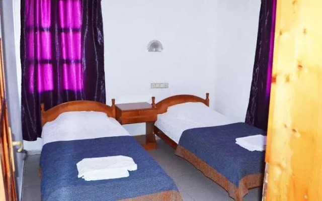 Ege Apartments