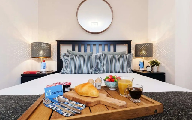 The Sherborne Cromwell Court IX - US11