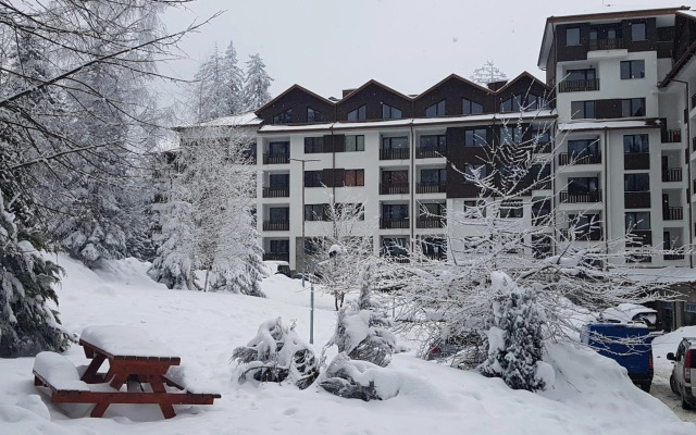 PinePino Borovets, aparthotel Borovets Gardens A60