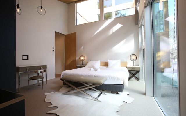 The Moo by The Hakuba Collection
