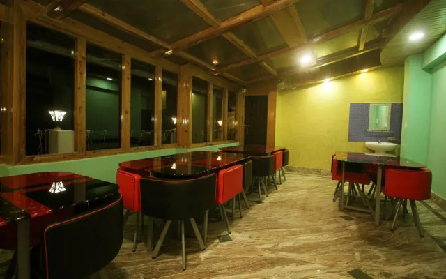 OYO 8186 Hotel Mount Royale