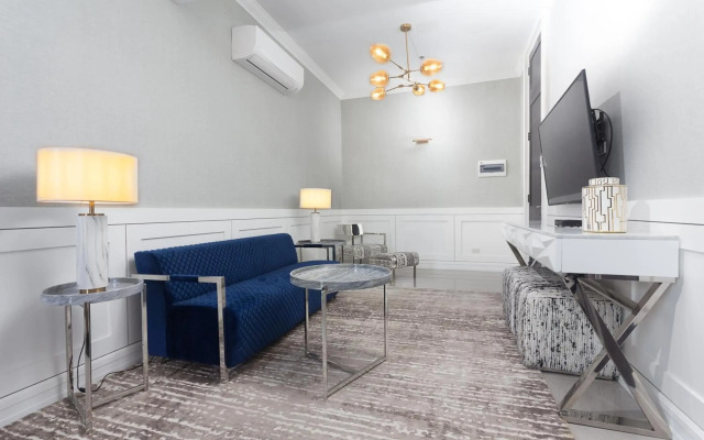 Stonehill Suites