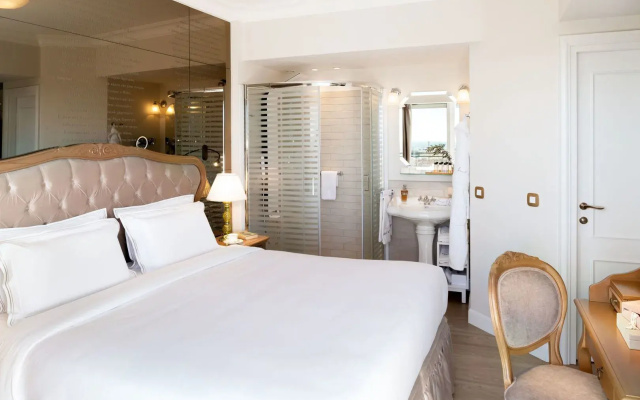 Metaxa Hotel