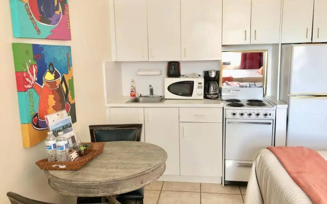 Casablanca by Suarez Condo Hotels