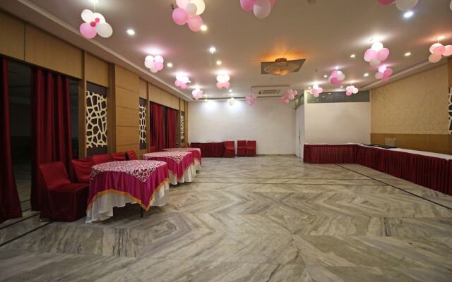 OYO 2659 Hotel Taj Prince