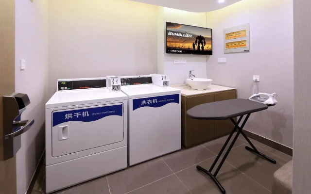 Holiday Inn Express Xiamen City Center by IHG