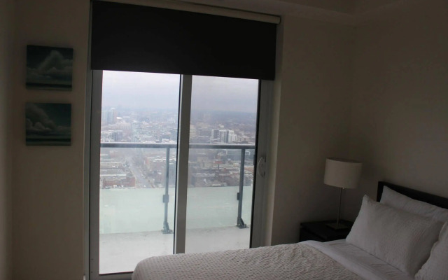 Toronto Rooms and Suites