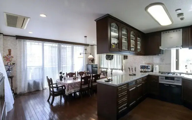 Nakagawa's Cozy House