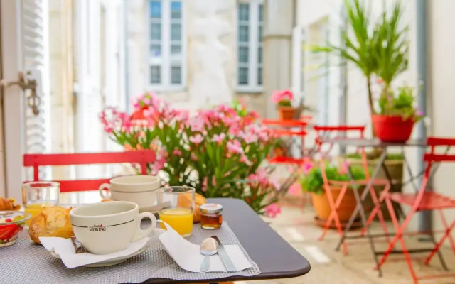 Hotel Du Port