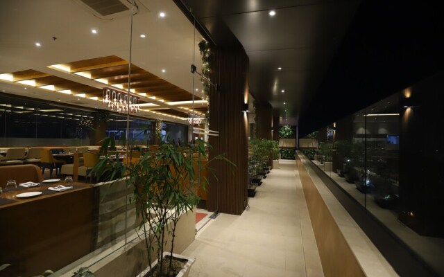 The Pristine Hotel Kanpur