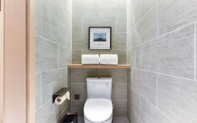 Atour Hotel Beijing Linkong New National Exhibition Center Branch