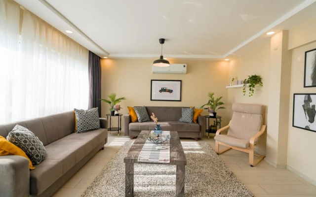 Missafir Chic Flat Near Hadrian s Gate
