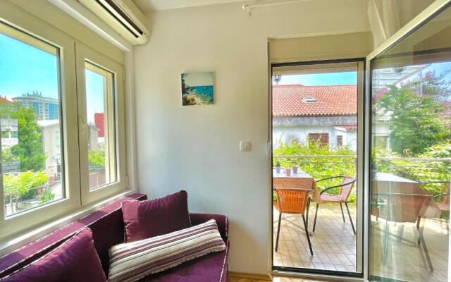 Garden House Budva