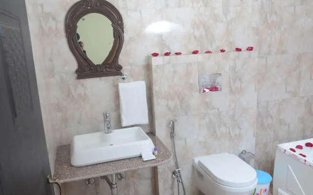 Hotel Grande Residency