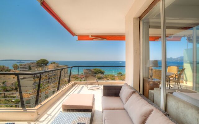 Le Roc Apartment 2 - Near Palace of Festivals and Conferences