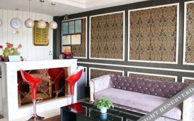 Pafeike  Hotel
