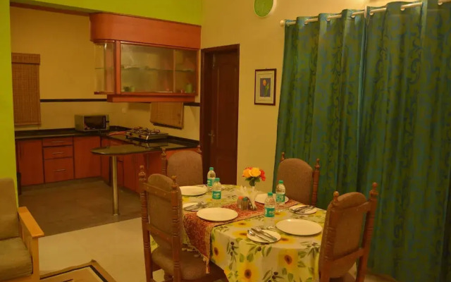Aster Vue Service Apartment