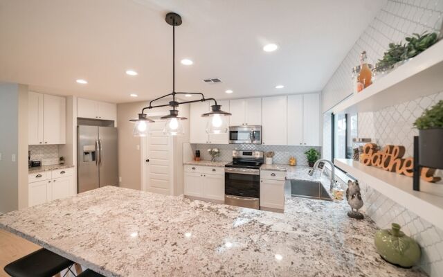 Acoma 4 Bedroom Home