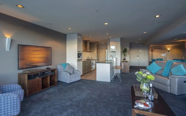 53 Shotover Apartment 302