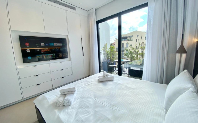 12 Shimon HaTzadik - By Beach Apartments TLV