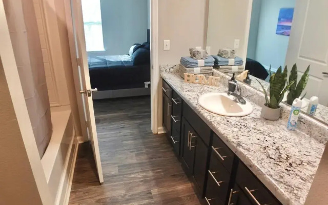 Charleston Home Apartments