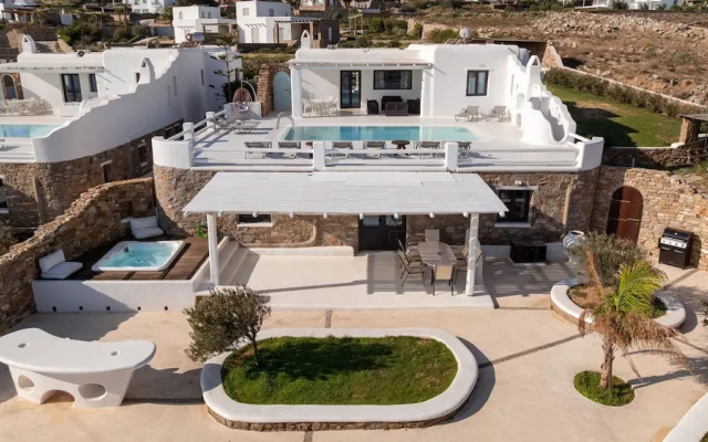 Princess II in Mykonos