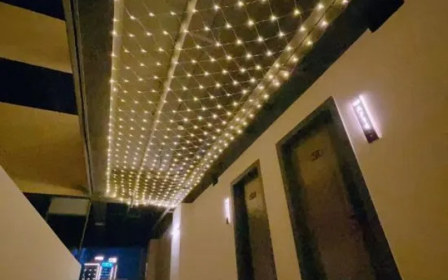 Xinwangxuan Hotel (Huizhou South High-speed Railway Station)