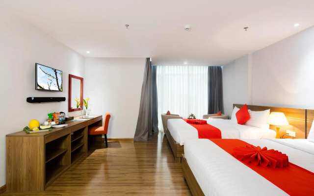 Maple Leaf Hotel & Apartment