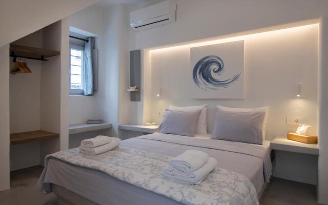 SALTY 2 Brand New 1 BD apartment in the heart of Naousa