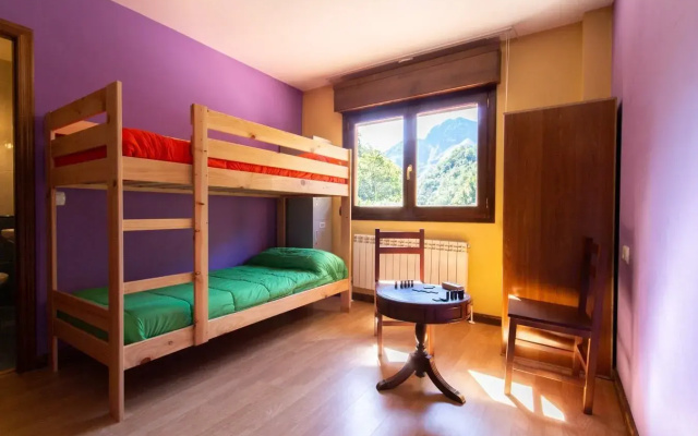 Albergue Los Avellanos - Hostel