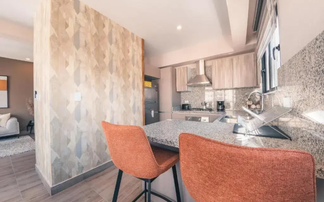 Fully Serviced Apartment at Regatta Living - 8B