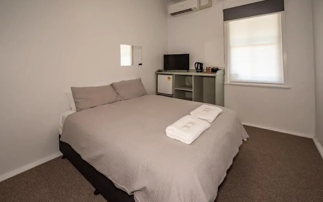 The Centennial Hotel Gulgong