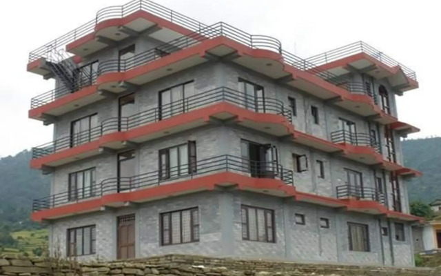 Dhampus Resort