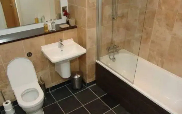 Quay Apartments Salford Quays Media City