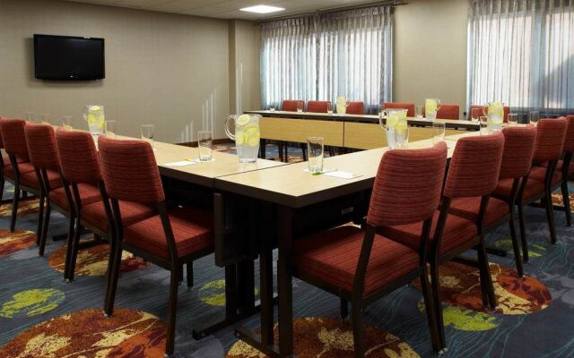 Courtyard Ithaca Airport/University