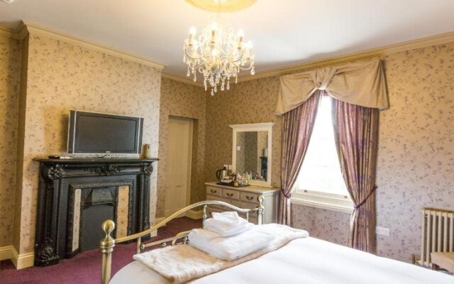 Dunedin Country House