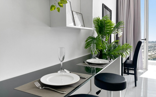 Elegant Studio - Golf Course View - bnbmehomes - 1916