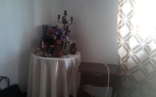 Studio in Guimarães, With Enclosed Garden and Wifi