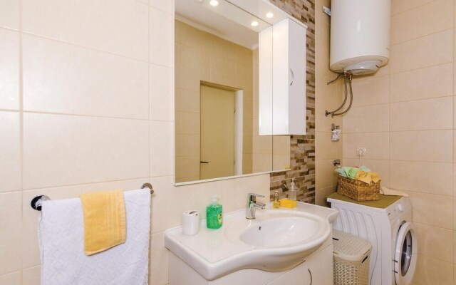 Nice Home in Slano With Wifi and 3 Bedrooms