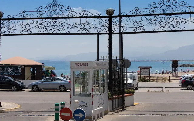 Ático soleado con vistas al mar