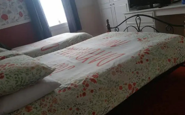 The Garden Mews Hotel