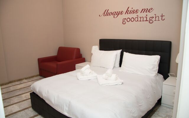 San Peter Lory's House