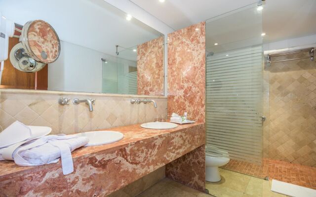Casa La Merced by Mustique