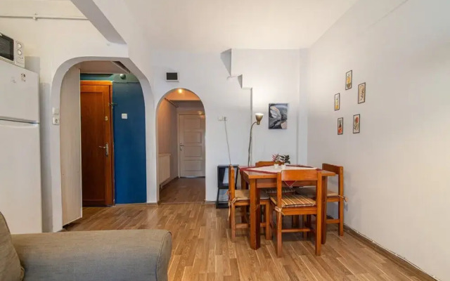Pleasant Flat Near Attractions in Ortakoy