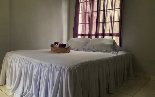 Friendly 4-bed House in Managua