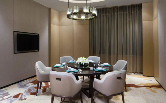 Courtyard by Marriott Zhengzhou Airport