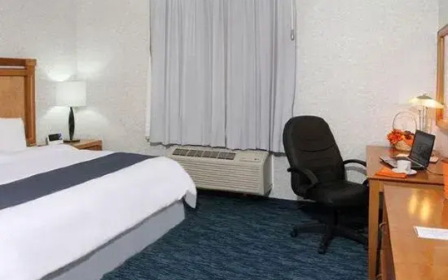 Doubletree Suites By Hilton Saltillo