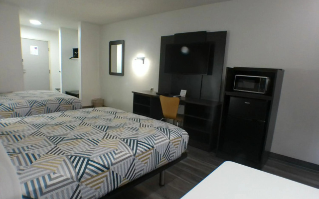 Motel 6 Winslow, AZ