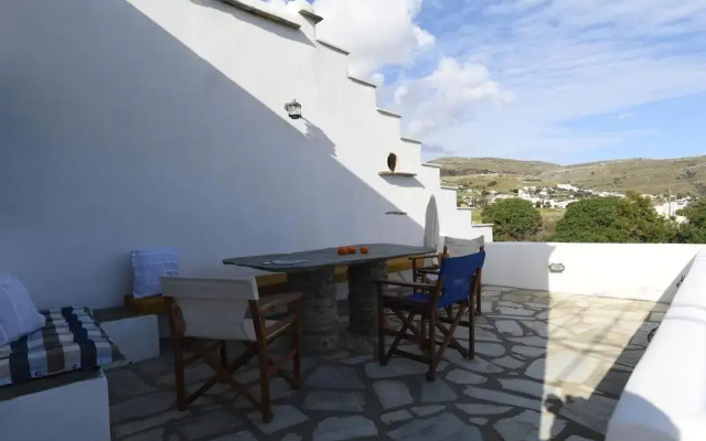 Lovely Studio Apartment For 2 Ppl In Tinos